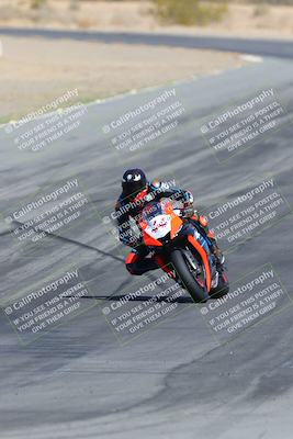 media/Mar-23-2025-CVMA (Sun) [[674f32b282]]/Race 3-Supersport Middleweight/
